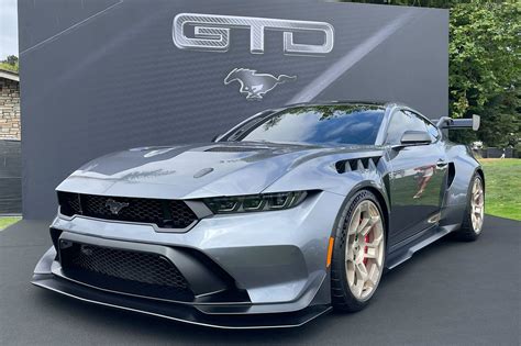 Mustang gtd hp. 2024 Ford Mustang Dark Horse Makes 500 HP, GT Has Up To 486 The naturally aspirated 5.0-liter Coyote V8 under the hood is the most powerful Ford has ever offered. Dec 15, 2022 at 10:12am ET. 