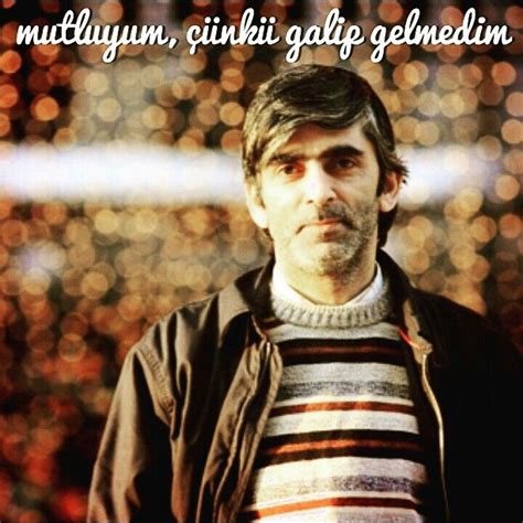 Mutluyum.. Çünkü; Yol yakınken dönüşlerim var. Gönül.