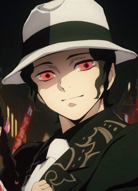 Muzan jackson. After all, that suit, that curly hair and that hat are really too similar. Muzan is also the main character in the plot, the king of ghost . He’s cool and handsome. Many fans of demon slayer will still be in smooth criminal video almost every week, projecting MJ as Muzan and leaving messages there. 