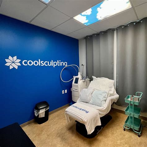 My Cool Journey CoolSculpting® Alysson - YouTube