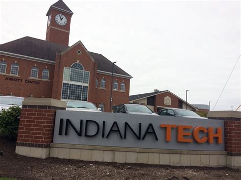 My indiana tech. ©2015 Indiana Tech, 1600 E. Washington Blvd., Fort Wayne, IN 46803 Previous image Next image All Calendars Traditional Undergraduate CPS Undergraduate CPS Graduate Ph.D. 