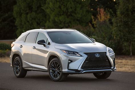 My lexus. Click here now to choose your Lexus & experience the future of driving. The official Lexus UK Twitter page. We're here to help: 9am-5:30pm (Mon, Sat & Sun) and 7am-10pm (Tues-Fri). 