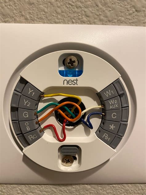 Inside the thermostat are three switches/relays. If the thermostat says heat is required, it allows the 24vac to go back on the W wire. If cooling is needed, 24vac is sent back on the Y wire. If the fan should be running, 24vac is sent back on the G wire. If no heat, cooling, or fan are required, there is no power flowing through the thermostat.. 