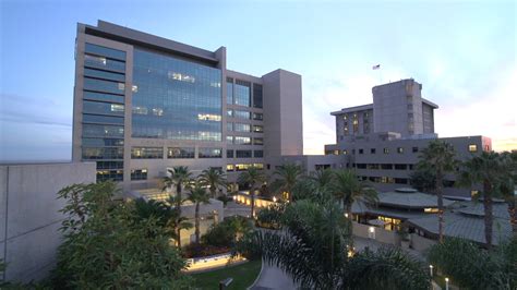 Hoag Orthopedic Institute (HOI) is a unique specialty hospital located