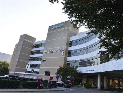 Good Samaritan University Hospital is proud to be nationally recognized by U.S. News & World Report for Obstetrics & Gynecology. Our new Mother-Baby Unit offers hotel-like amenities to complement our Level III neonatal intensive care unit—the highest level on Long Island's South Shore.. 