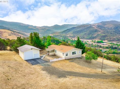 Myrtle Creek, OR Real Estate & Homes for Sale - Estately