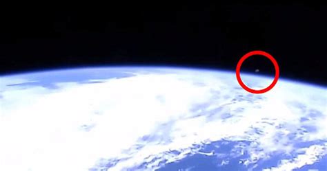 Mysterious UFO Appears on NASA ISS Live Feed - Astral Citizens