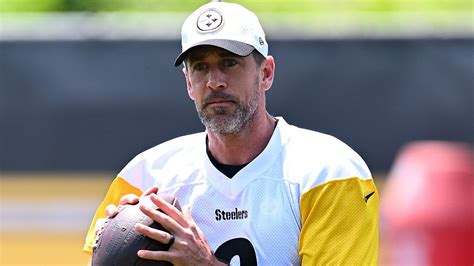 Mystery Wife Leaks PORN 🍑