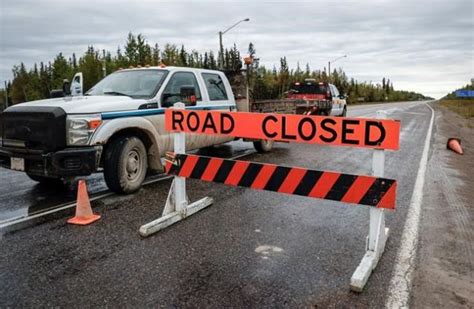 N.W.T. extends state of emergency, premier tours Edmonton evacuation centre