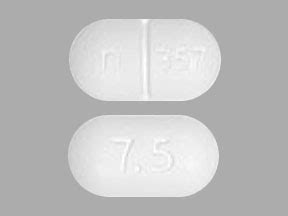 N357 pill. You should consult your health care professional before taking any drug, changing your diet, or commencing or discontinuing any course of treatment. This combination medication is used to relieve moderate to severe pain. It contains an opioid pain reliever (hydrocodone) and a non-opioid pain reliev. 