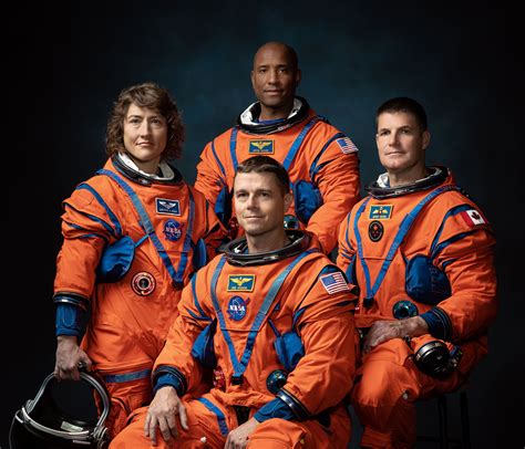 NASA names first moon voyage crew in 50 years
