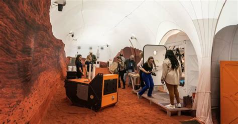 NASA unveils its 3D printed life simulator on Mars