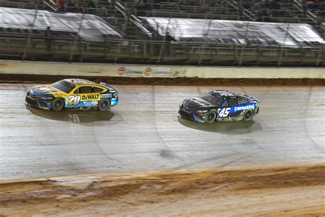 NASCAR Cup Series Food City Dirt Race Results