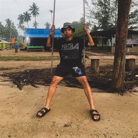 Naskah Amansyah - UNIMED - coolestguyplanet.net