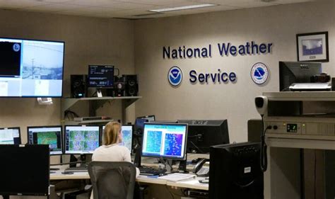 National Weather Service - Ocean Prediction Center - coolestguyplanet.net