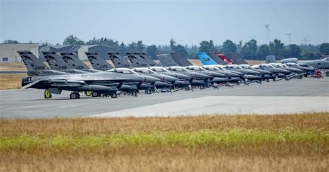 NATO countries pledge F-16 training for Ukraine