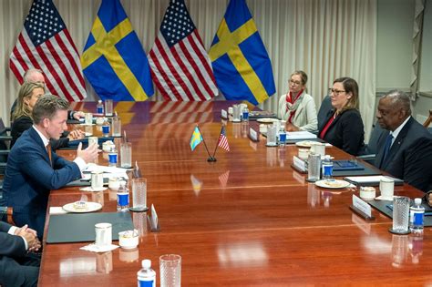 NATO member-to-be Sweden and the US sign defense deal, saying it strengthens regional security
