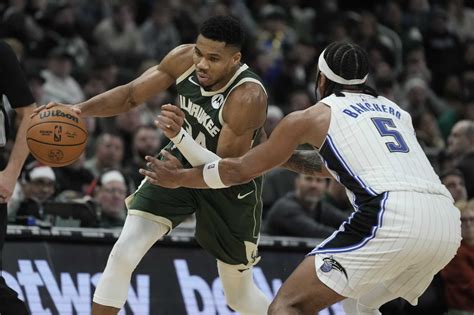 NBA scheduling quirk has Bucks making extended holiday trip to New York