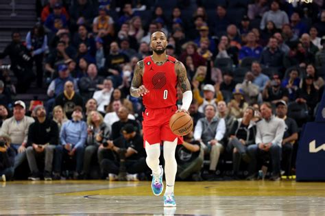 NBA tells teams Lillard would honor contract in any trade, warns of discipline for saying otherwise