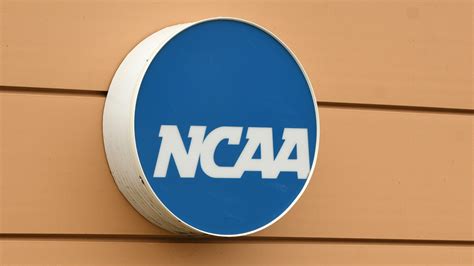 NCAA committee considers increasing transition cost to FBS from $5,000 to $5 million