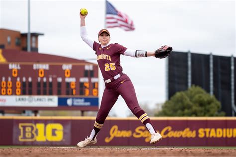 NCAA softball: As long as Gophers have pitching ace Autumn Pease, they know they have a chance