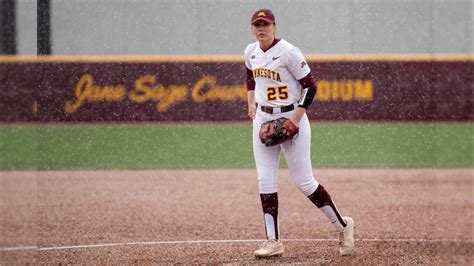 NCAA softball: Gophers fall to McNeese State in marathon matchup