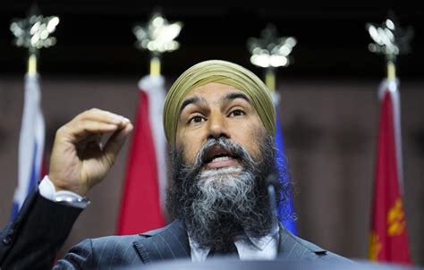 NDP leader calls on government to adopt legislation to lower food prices