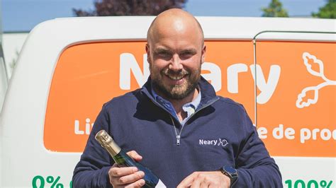 Neary - UNAIR REPOSITORY - muktibox.com