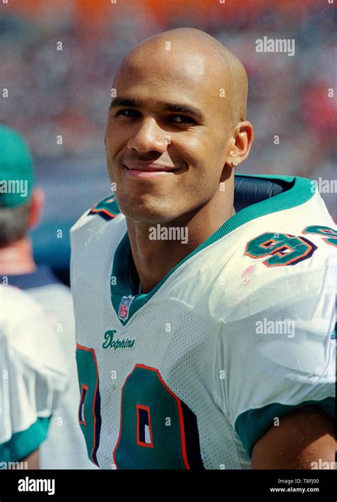 NFL - Miami Dolphins 1999 Pocket Schedule (Jason Taylor)