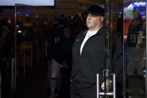 NFL bans Eagles security chief Dom DiSandro from sideline for rest of regular season, AP sources say