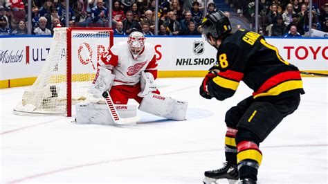 Hindxxxvi Do - NHL-leading Canucks beat Red Wings 4-1 for 3rd straight victory