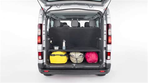 Nissan Primastar Combi - specs, photos, videos and more on … - coolestguyplanet.net