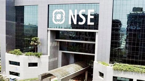 NSE to launch weekly futures on USD-INR currency pair on Oct 11