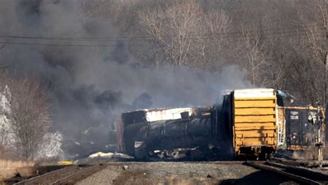 NTSB releases preliminary report on I-25 train derailment