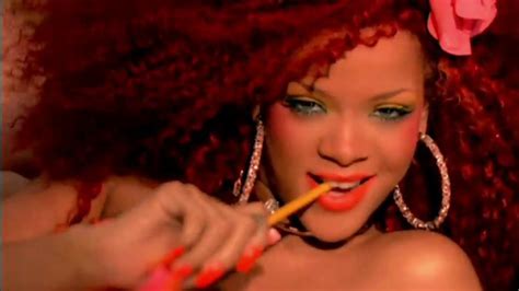 na,na,na,COME ON!Music by Rihanna - S&M. Na na come on