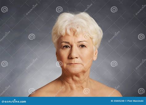 Frauen ab 50 nackt bilder großmutter, die mit ihrer alten muschi spielen Riesige Sammlung von kostenlose porno-Videos in guter Qualität ohne Download, Registrierung und SMS!. 
