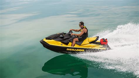 Most places that you’d visit near the water usually offer rentals of your favorite powersports vehicles, such as Jet Skis or the Sea-Doo personal watercraft. Thanks to their affordability, they offer convenient ownership options that require minimal maintenance. . 