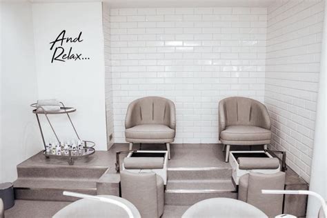 Nail bar glasgow. USA Nails & Beauty - Glasgow | Beauty Salon in Glasgow West End, Glasgow - Treatwell. Book now. Reviews. About. 4.8. 2262 reviews. 2 Herschell Street (Next door to Gennaro Fish & Chips), Anniesland, Glasgow, G13 1HR. Open Today: 9:45 AM - 7:00 PM. Popular services. Nail Extensions - Full Set Acrylic. 10 mins - 1 hr 40 mins Show Details. from £3. 