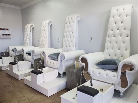 Nail salon for sale. Description: Highly regarded hair salon and day spa operating for more than 30 years in Sugar Land. Services include hair care, nails & makeup, facials, spa services and massage therapy. Well trained and licensed... More details ». … 