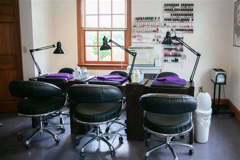 The salon places a strong emphasis on customer satisf