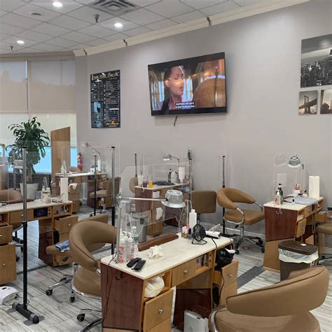 La Pure Organic Nail Boutique, Charlotte, NC. La Pure Organic Nail Boutique takes pride in having an eco-friendly, non-toxic, guilt-free salon environment featuring certified organic, fair-trade, and cruelty-free products. Using polishes and products that are free from toxins and harmful chemicals, La Pure Organic welcomes kids and expectant ...