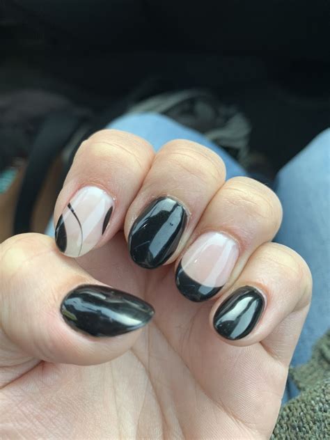 Nail salon potsdam ny. We offer a wide range of services, from manicures and pedicures to waxing and facials. Our goal is to make sure you leave feeling refreshed and beautiful. Come visit us today and … 