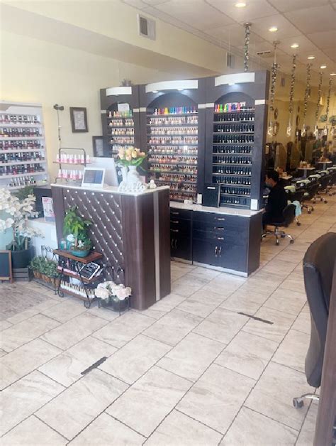 667 reviews for Glam Boutique Nails and Spa 2150 W Republic Rd #116, S