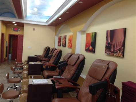 Nail salons elmhurst il. Specialties: Whether you are looking for a basic Manicure/Pedicure or a No Chip Manicure we have the right nail service for you! Brands: OPI essie, China Glaze No Chip OPI IBD Gelish CUCCIO Established in 2016. We had a nails salon in Chicago for 6 years, and now we open a new nails salon in Elmhurst city. We are cross street from Elmhurst City … 