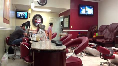  Salon Bumbi is a full-service hair & nail salon in Elkins, WV offering hair services, manicures, pedicures, waxing & more. Call 304-636-7070. . 