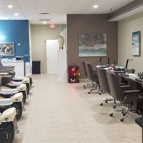 Nail salons in gainesville texas. About Grand Spa & Nails. Grand Spa & Nails is located at 1004 N Grand Ave in Gainesville, Texas 76240. Grand Spa & Nails can be contacted via phone at (940) 580-7228 for pricing, hours and directions. 