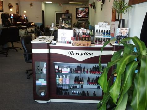9AM - 6PM. 21037 Calistoga Rd, Middletown. Nail Salons. "I really like this place and I feel so special for being able to go on Sunday's when they're closed I'm always so impressed with how long my nails last especially the toes , I did already partially break a nail but I play the violin ?‍♀️". 4.2 Good39 Reviews.. 