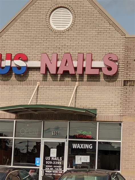Best Nail Salons in Everett, WA - Tommy Barber & Nail Spa, Sunshine Nail & Spa, Q Spa & Nails, Bliss Nail Spa, MK Nails, The Glitterbox Nail Studio, Deluxe Nails & Spa, Tommy's Hair & Nails, Queen Nails, Lux & Prim Nail Studio. 