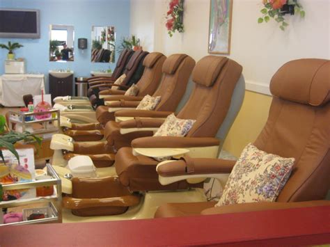 The Heights Nails & Spa - We are a full service nails salon with complete services for manicures, pedicures and waxing located near Exit 14, Leader Heights Exit on Interstate …. 