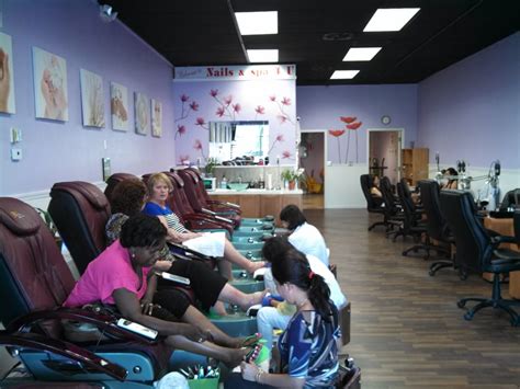 Nail shop pensacola fl. Élan is defined as a combination of style and vigor. Here at the beauty bar, our goal is for every client to step out feeling beautiful, energized, and confident! 